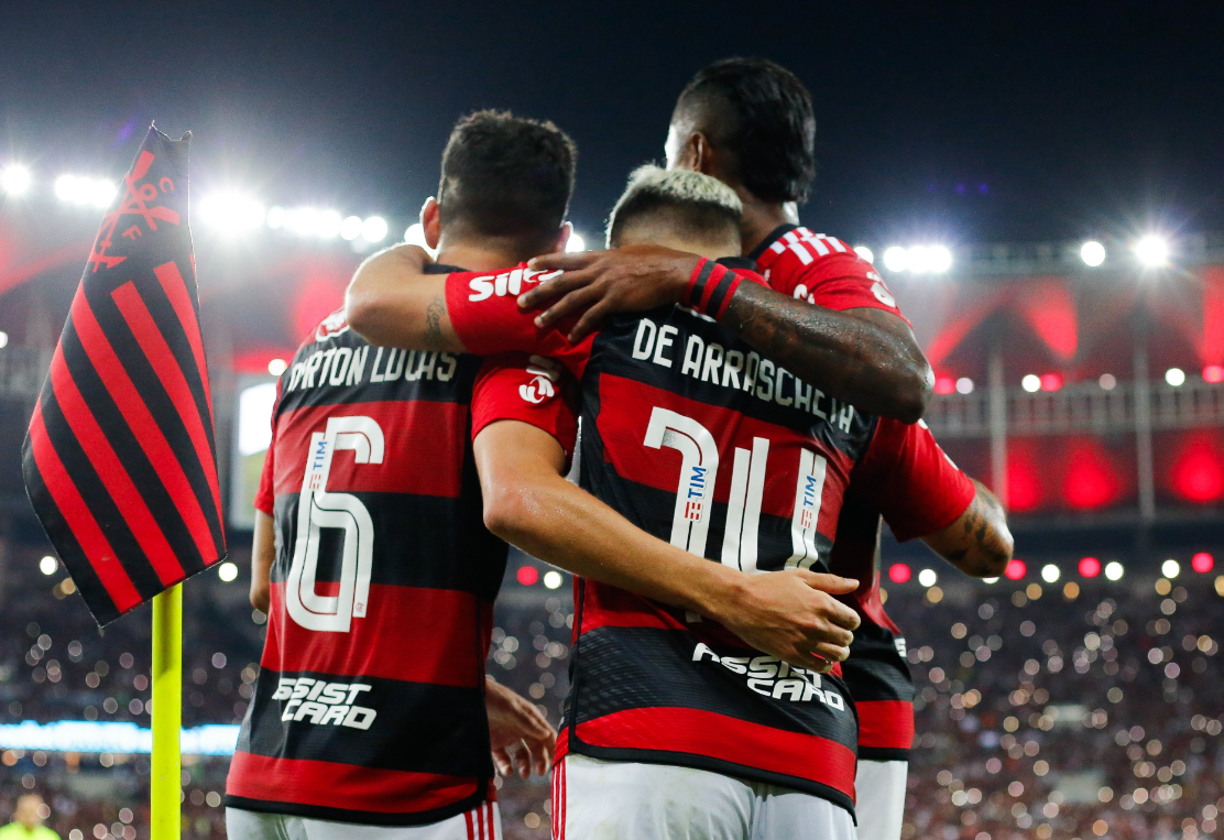 Ex Jogador Pede Atacantes Do Flamengo Na Sele O Brasileira