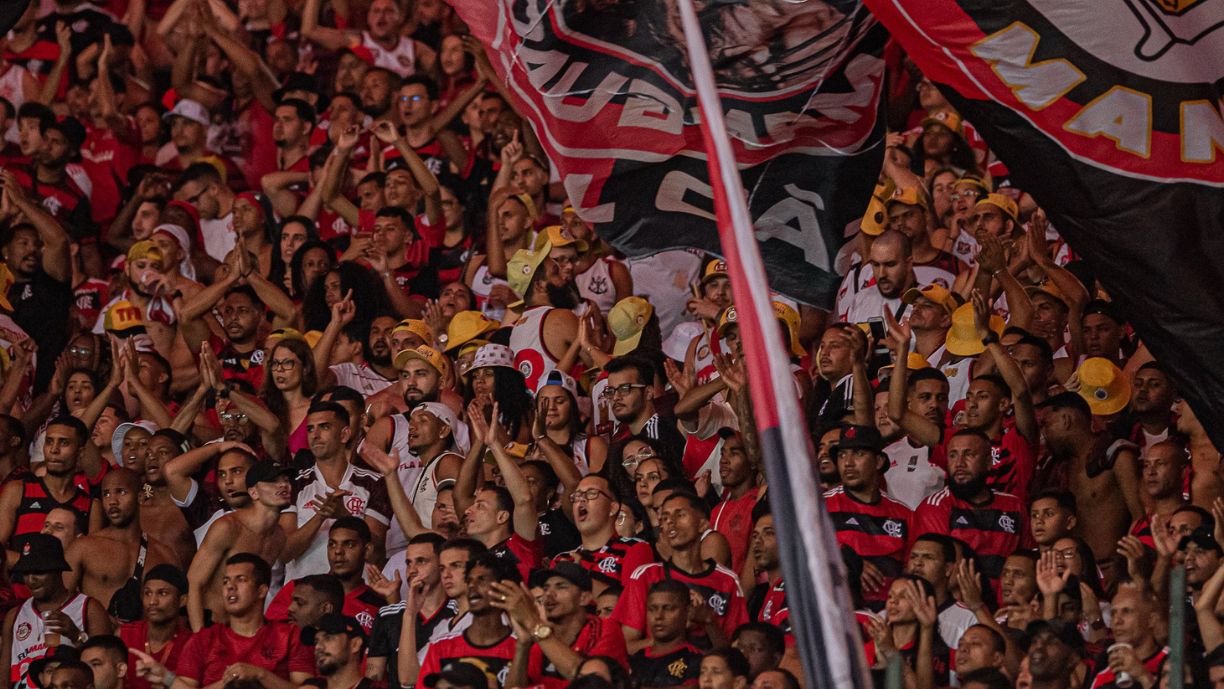 Mengão quer reforçar meio campo ofensivo. Créditos: Flamengo