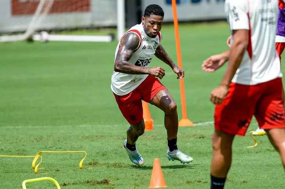 Marinho não é mais jogador do Flamengo. Foto: Marcelo Cortes/CRF