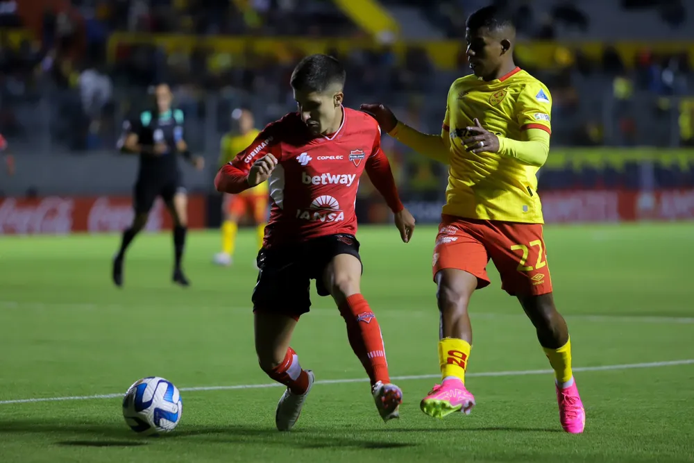 AUCAS E ÑUBLENSE EMPATAM, FLAMENGO PODE GARANTIR HOJE CLASSIFICAÇÃO NA LIBERTADORES, ENTENDA PORQUÊ