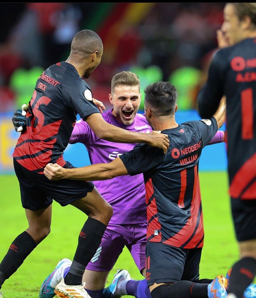 ATLÉTICO PR VAI SEGURAR JOGADOR ATÉ ENCONTRO CONTRA FLAMENGO NA COPA DO BRASIL