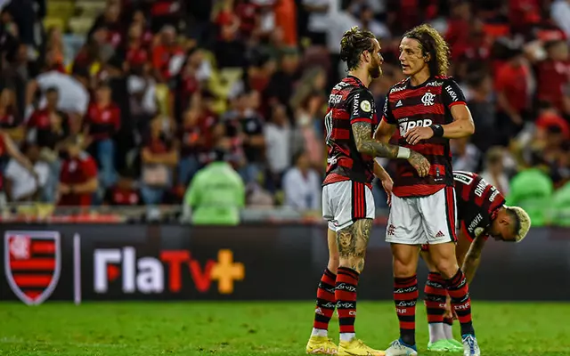 FLAMENGO PODE TER DESFALQUE IMPORTANTE NA ZAGA PARA O DUELO CONTRA O VASCO