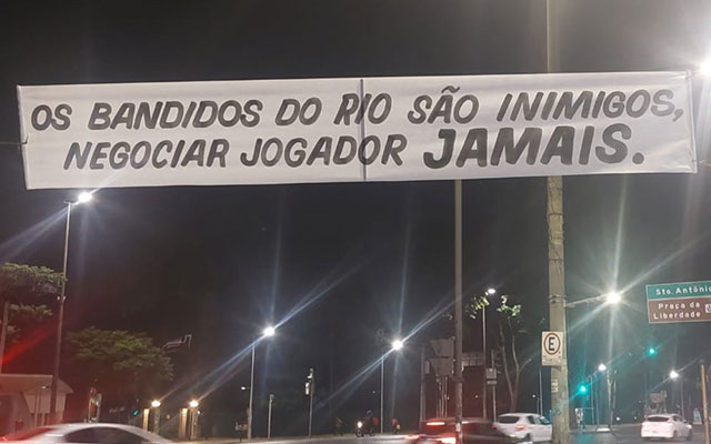 CLIMA ESQUENTOU EM MINAS! FLAMENGO FECHA CONTRATAÇÃO DE JOGADOR E MOTIVA CRÍTICAS DE TORCIDA DE TIME RIVAL