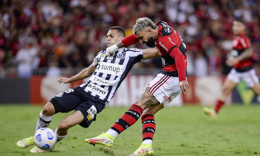 ISSO É FLAMENGO! NAÇÃO RUBRO NEGRO ESGOTA INGRESSO DE VISITANTES EM CINCO MINUTOS