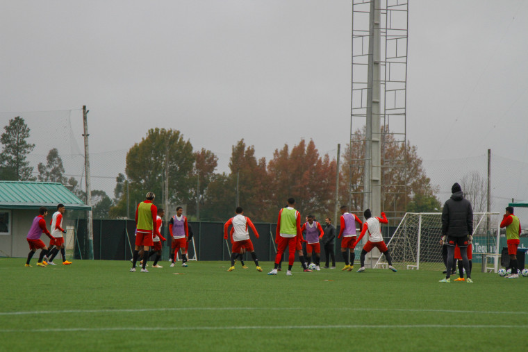 FLAMENGO SUB-20 TREINA DE OLHO NO BRASILEIRÃO