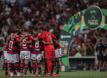 ÚLTIMO FLAMENGO X SÃO PAULO MARCOU CLASSIFICAÇÃO PARA A FINAL DA COPA DO BRASIL