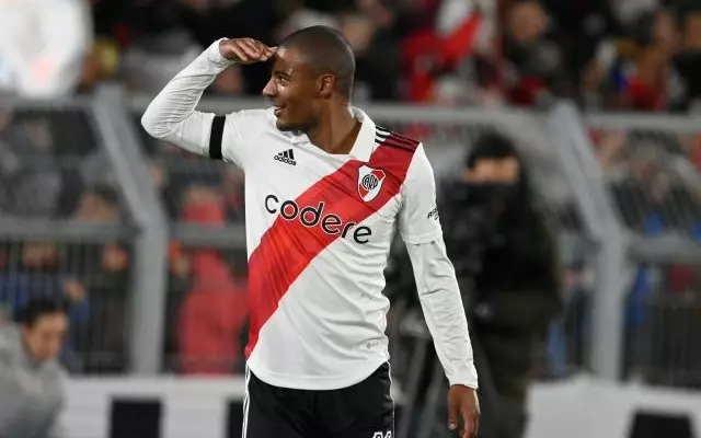 RIVER PLATE DEFINE PREÇO MILIONÁRIO PARA VENDER DE LA CRUZ AO FLA; CONFIRA