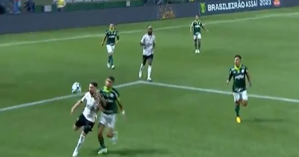 Controversial launch of the game between Flamengo x Palmeiras