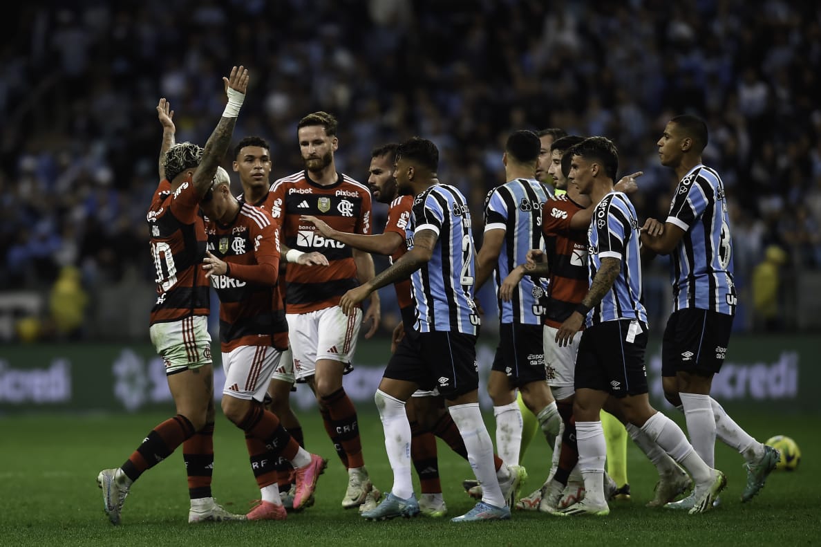 LOTOU! JOGO CONTRA O FLAMENGO ACUMULA MAIOR PÚBLICO NA ARENA DO GRÊMIO EM 2023