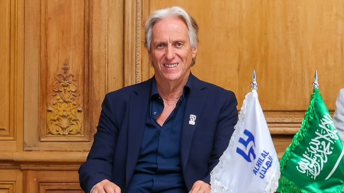 JORGE JESUS FAZ HISTÓRIA E AL-HILAL É O NOVO RECORDISTA MUNDIAL DE VITÓRIAS SEGUIDAS