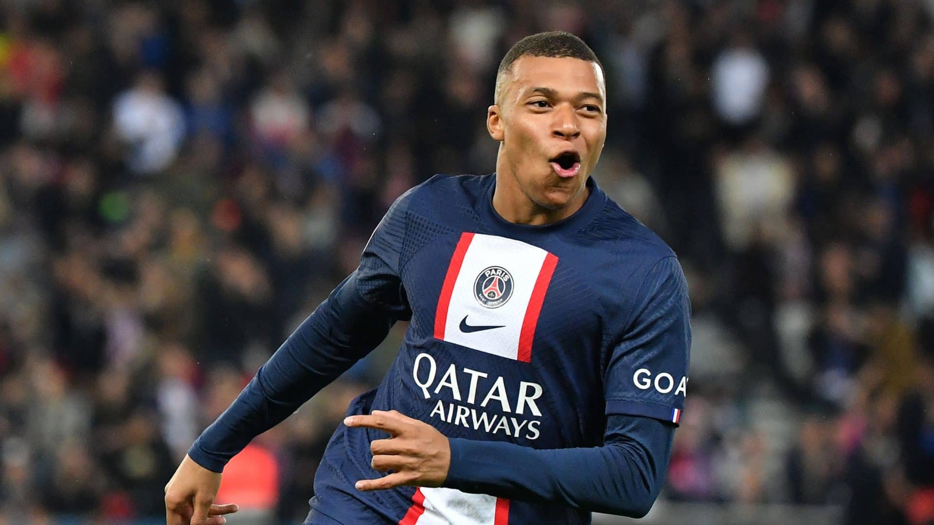 PSG DEFINE PREÇO DE MBAPPÉ PARA E DECIDE REPOSIÇÃO PARA O ATACANTE