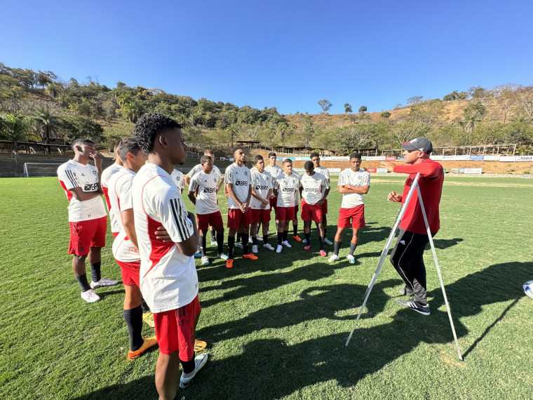 Training at Ninho do Urubu