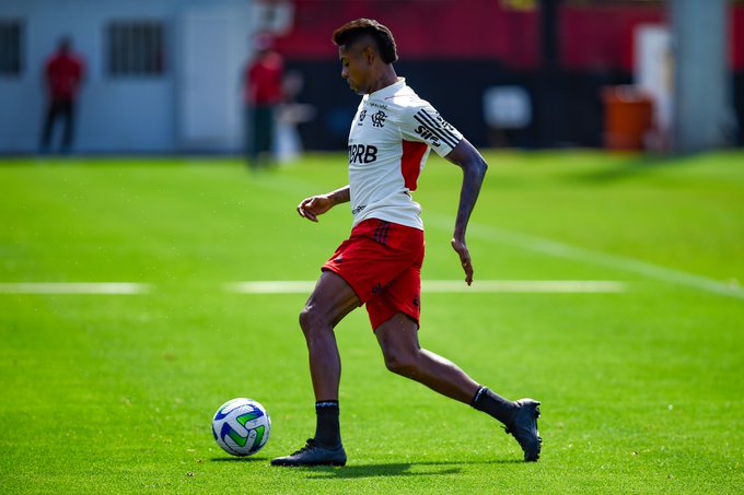 FLAMENGO CONCLUI PREPARAÇÃO PARA O JOGO CONTRA O SÃO PAULO