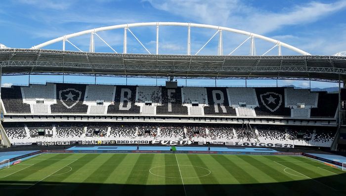 TORCIDA DO BOTAFOGO ESGOTA OS INGRESSOS PARA A PARTIDA CONTRA O FLAMENGO