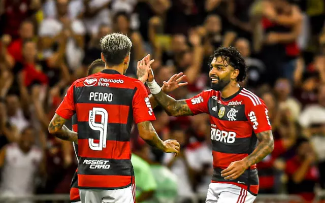 SABIA DESSA? O FLAMENGO TEM TRÊS JOGADORES NA LISTA DE MAIORES ARTILHEIROS BRASILEIROS NA LIBERTADORES