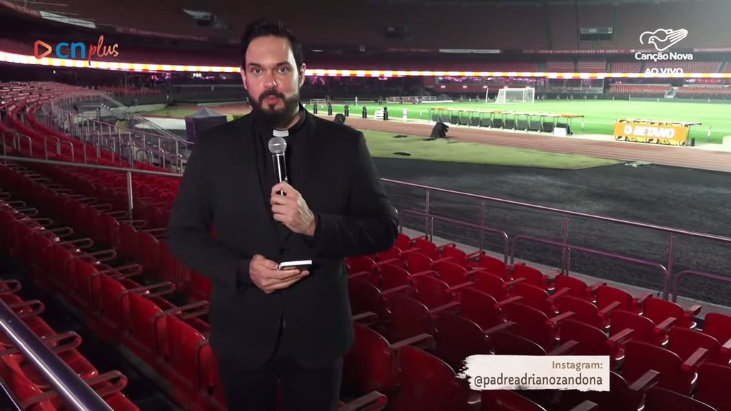 INSÓLITO: PADRE SÃO PAULINO DIZ QUE ABENÇOOU O MORUMBI ANTES DA FINAL CONTRA O FLAMENGO