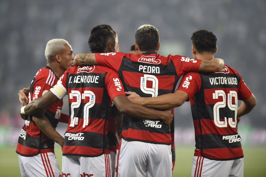 ÍDOLOS RUBRO NEGROS DIVERGEM SOBRE FLAMENGO NA FINAL DA COPA DO BRASIL