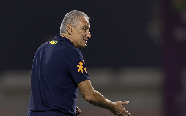 TITE IMPÕE CONDIÇÕES PARA ACERTAR COM O FLAMENGO; CONFIRA