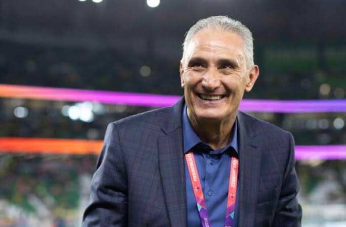 TITE E FLAMENGO: CAMINHAM  A PASSOS LARGOS PARA UMA REVOLUÇÃO NO FUTEBOL BRASILEIRO