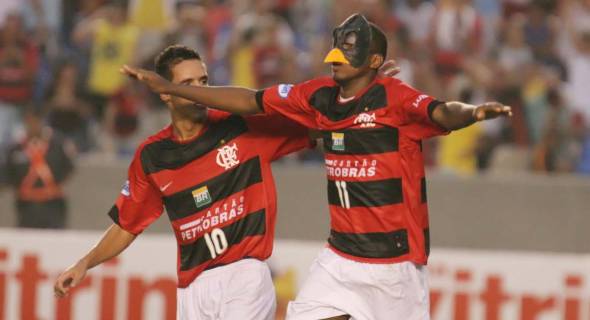 EX - FLAMENGO REVELA CURIOSIDADE SOBRE FAMOSA COMEMORAÇÃO NO RUBRO NEGRO