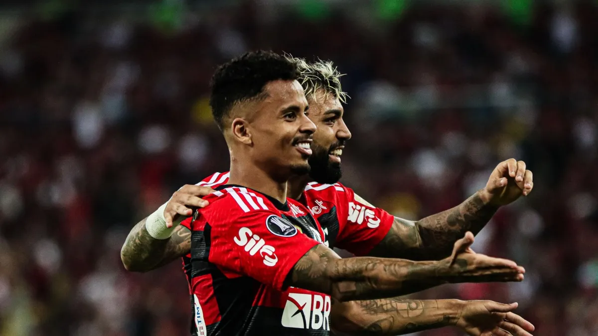 ALLAN REVELA QUE "JOGO DO INFERNO" CONTRA O ATLÉTICO-MG O FEZ QUERER DEFENDER O FLAMENGO