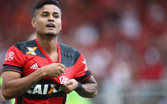 EX- FLAMENGO PODE ESTAR ENCERRANDO A CARREIRA POR PROBLEMAS FÍSICOS