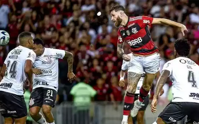 DEFENSOR DO FLAMENGO PREVÊ JOGO DURO CONTRA O CORINTHIANS, MAS AFIRMA: ''QUEREMOS OS 3 PONTOS''