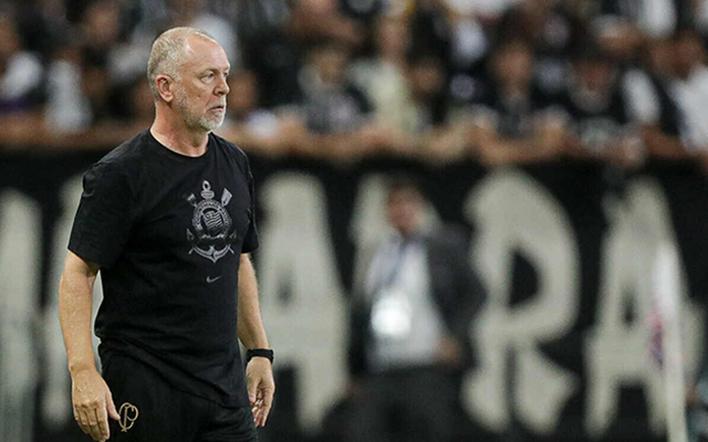 "ESTIVEMOS BEM MELHOR"! DIZ TÉCNICO DO CORINTHIANS SOBRE EMPATE COM O FLAMENGO