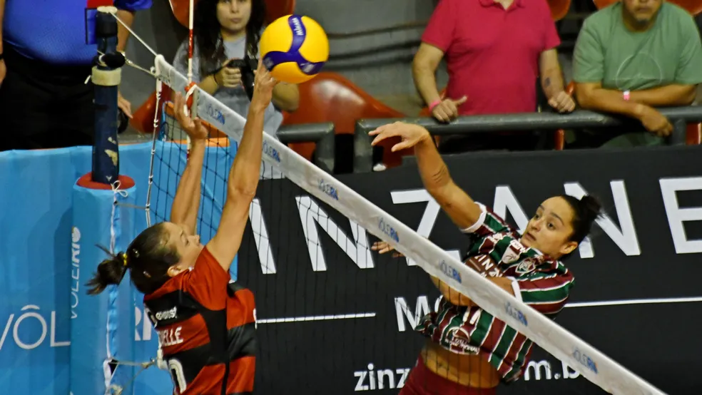 É CAMPEÃO! SESC FLAMENGO BATE O FLUMINENSE PELO CARIOCA DO VÔLEI FEMININO