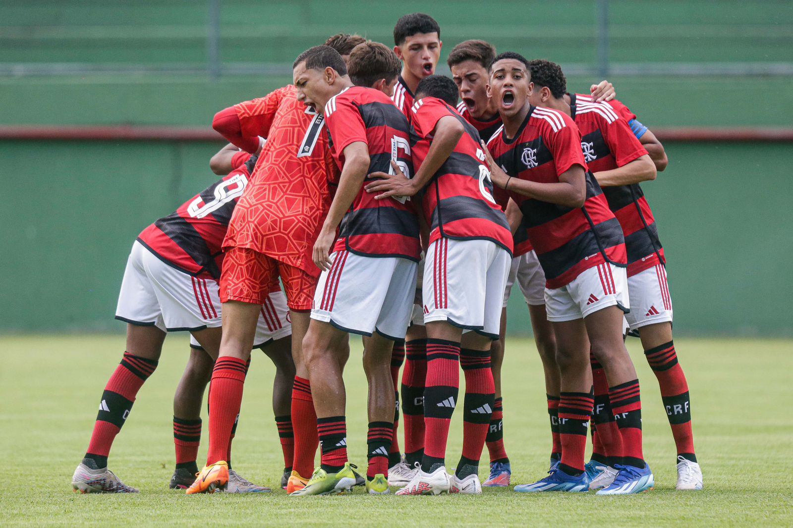 Com preço especial, Flamengo inicia venda de pacote de jogos do time de  basquete no NBB - Coluna do Fla