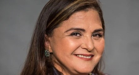 LUTO: ELIZANGELA DO AMARAL, ILUSTRE RUBRO NEGRA, MORREU NESTA SEXTA - FEIRA EM CONSEQUÊNCIA DE UMA PARADA CARDIORRESPIRATÓRIA