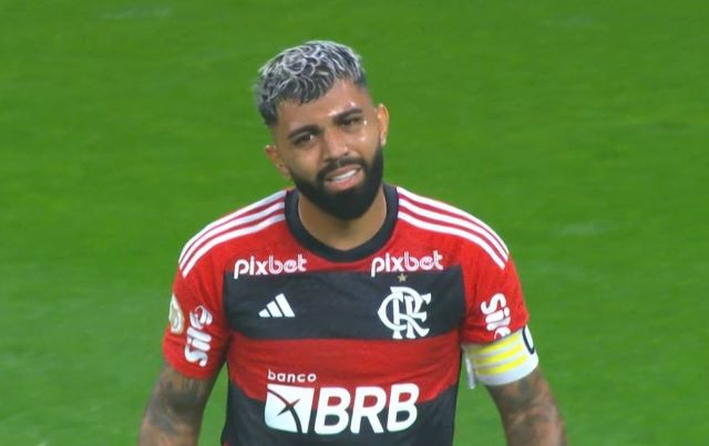 GABIGOL NÃO ENCAIXA E ACUMULA EXIBIÇÕES SEM GOLS, ARTILHEIRO TEM SECA DE 3 MESES SEM MARCAR