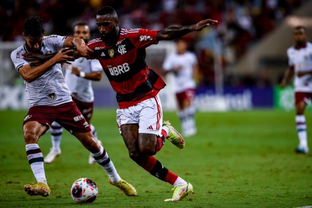 UM TEMPO PRA CADA TIME! FLAMENGO FICA SOMENTE NO EMPATE COM O FLUMINENSE NO MARACANÃ