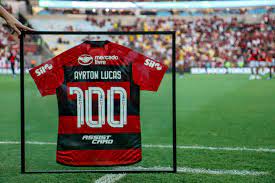 AYRTON LUCAS  CHEGOU A 100 JOGOS COM A CAMISA DO FLAMENGO NO ÚLTIMO SÁBADO