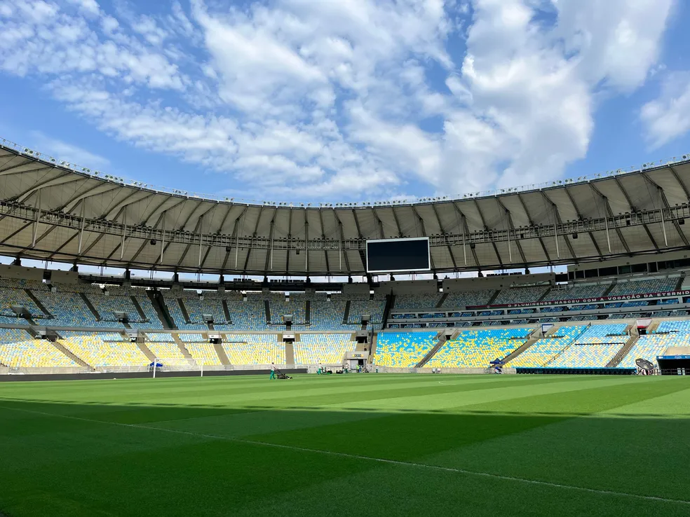 Ingressos a venda para o jogo contra o Maracanã