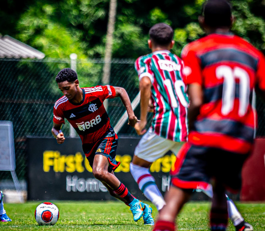 FLAMENGO SUB-17 FICA COM O VICE NA RECOPA RIO