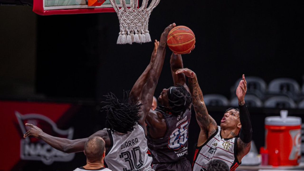 SAIBA ONDE ASSISTIR E HORÁRIO DE FLAMENGO X PINHEIROS PELO NBB