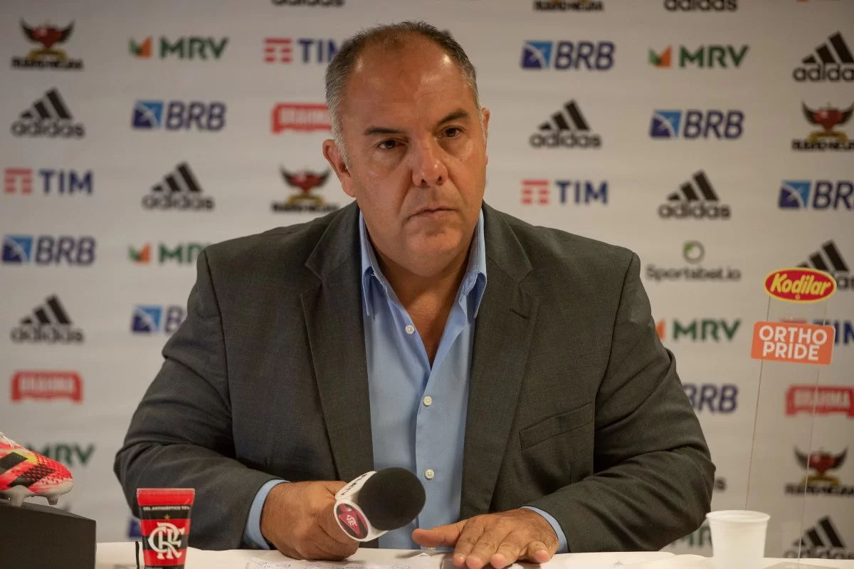 Marcos Braz fala sobre chegada de Alcaraz ao Flamengo: “jogador que eu demorei mais tempo para contratar”