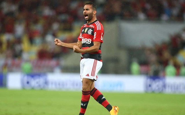 De La Cruz will be the 10th Uruguayan for Flamengo; see the list with  Arrascaeta on top 