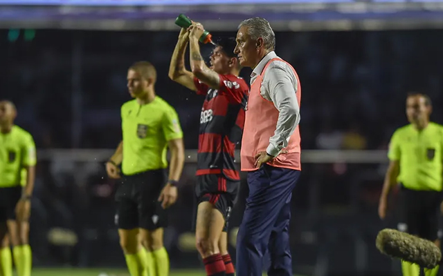 "TEVE DIAS QUE NÃO DORMI"! DIZ TITE NO FLAMENGO AO QUESTIONAR CALENDÁRIO DO FUTEBOL BRASILEIRO