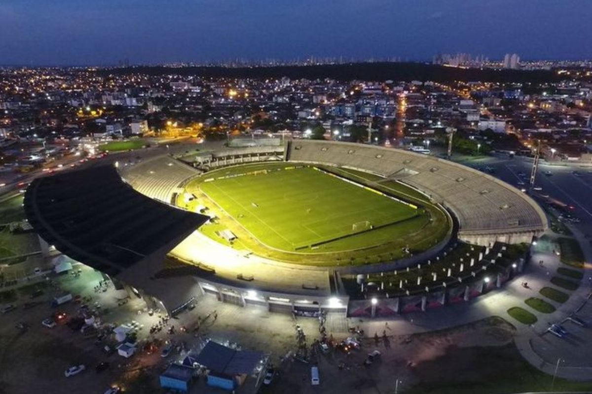 NAÇÃO RUBRO-NEGRA! FLAMENGO BATE RECORDE DE PÚBLICO EM JOÃO PESSOA, ASSIM COMO FEZ EM MANAUS