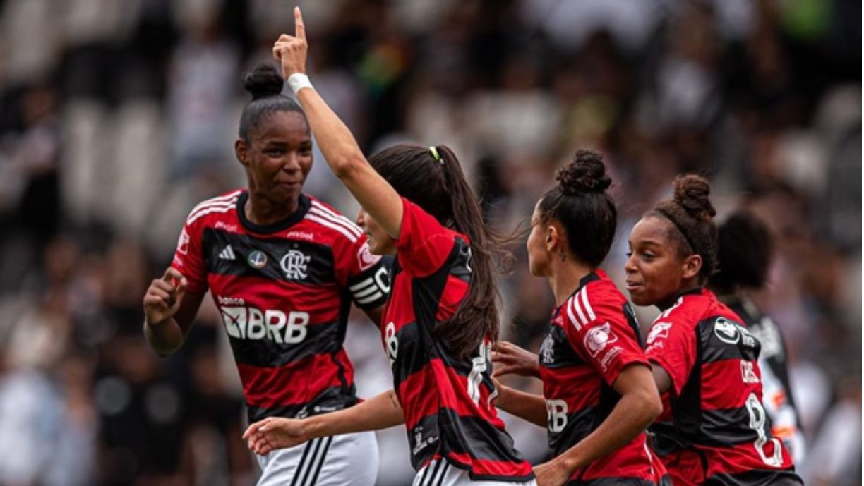 Elenco feminino do Fla / Divulgação