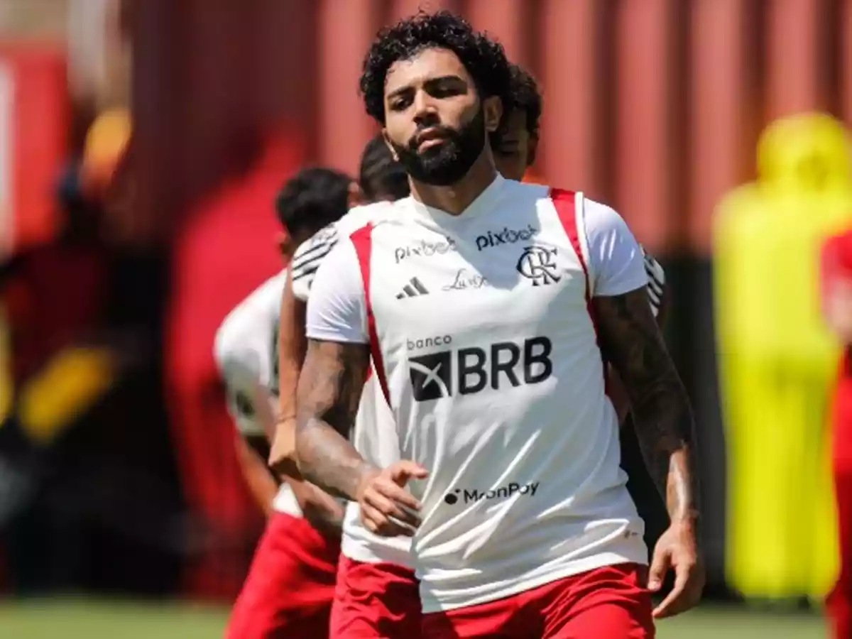 TORCIDA DO FLAMENGO ESGOTA INGRESSOS DE SETOR EM MINUTOS, PARA POSSÍVEL RETORNO DE GABIGOL