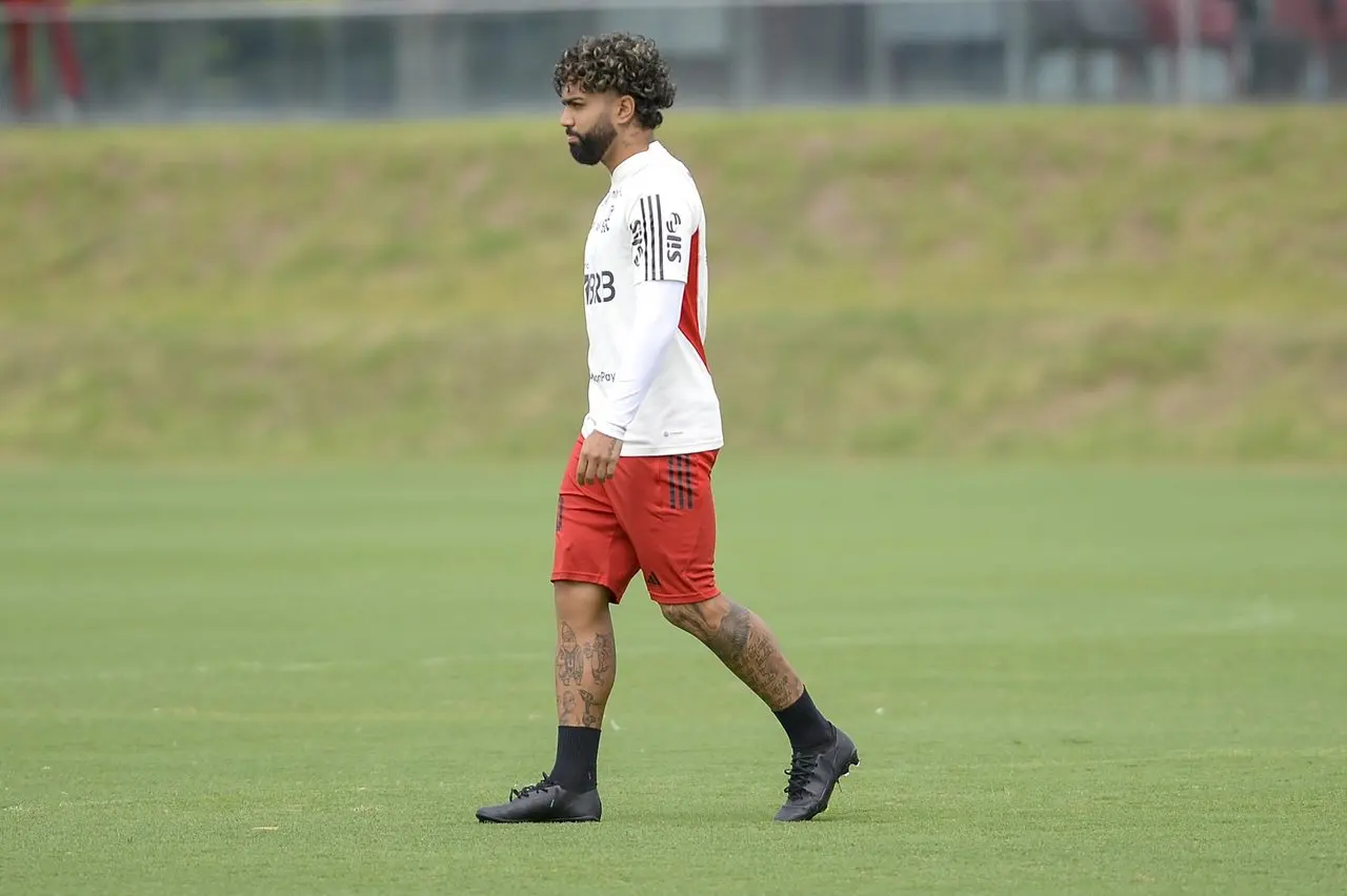 GABIGOL É VISTO COMO LÍDER E PEÇA DE MOVITAÇÃO DENTRO DO FLAMENGO, AFIRMA PORTAL