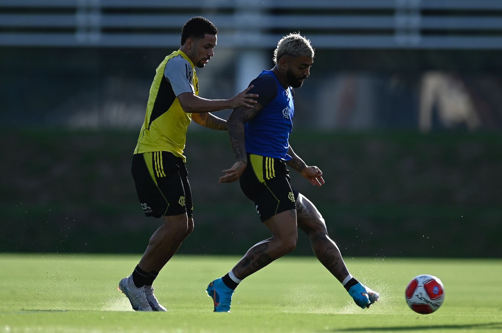 ATENÇÃO! DEFINIÇÃO DOS TITULARES DO FLAMENGO QUE ENFRENTARÃO O BOTAFOGO, SAI DO TREINO DESTA TERÇA-FEIRA