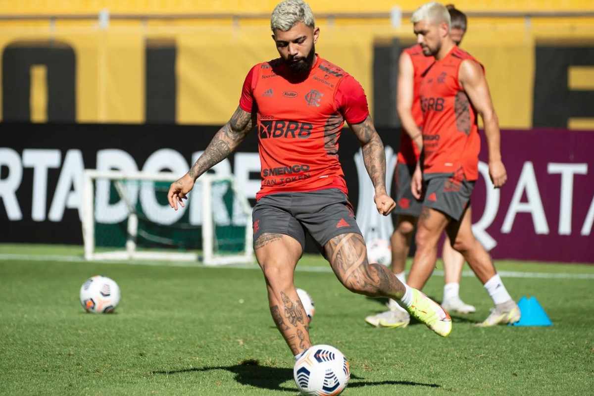 EXCLUSIVO: TITE COGITA TIME ALTERNATIVO PARA O JOGO DO TÍTULO DO FLAMENGO CONTRA O MADUREIRA