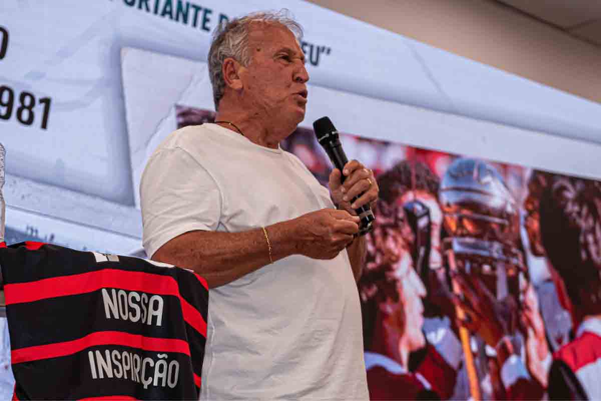 ZICO, ÍDOLO DO FLAMENGO, COLOCA ITENS PESSOAIS EM LEILÃO EM PARCEIRA COM A "DOE GOLS", ONDE É EMBAIXADOR