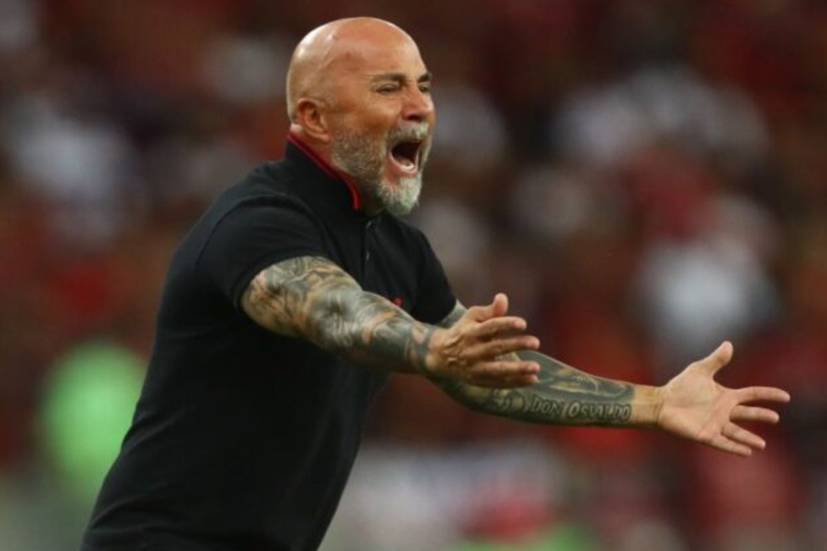 SAMPAOLI PODE VIRAR NOVO TÉCNICO DE RIVAL DO FLAMENGO