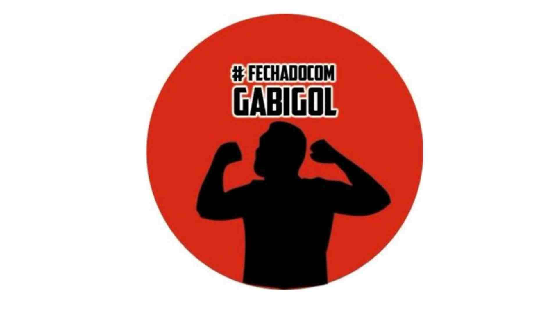 TORCIDA NAÇÃO 12 HOMENAGEIA GABIGOL COM ADESIVOS NA FINAL DO CAMPEONATO CARIOCA