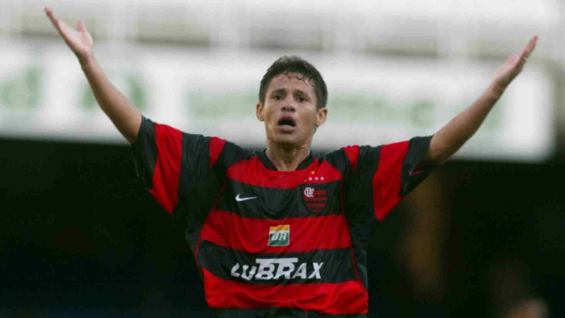 FLAMENGO NA FINAL DO CARIOCA: EX-JOGADOR ‘CHUCHU’ TORCE PELO FILHO NOVA IGUAÇU